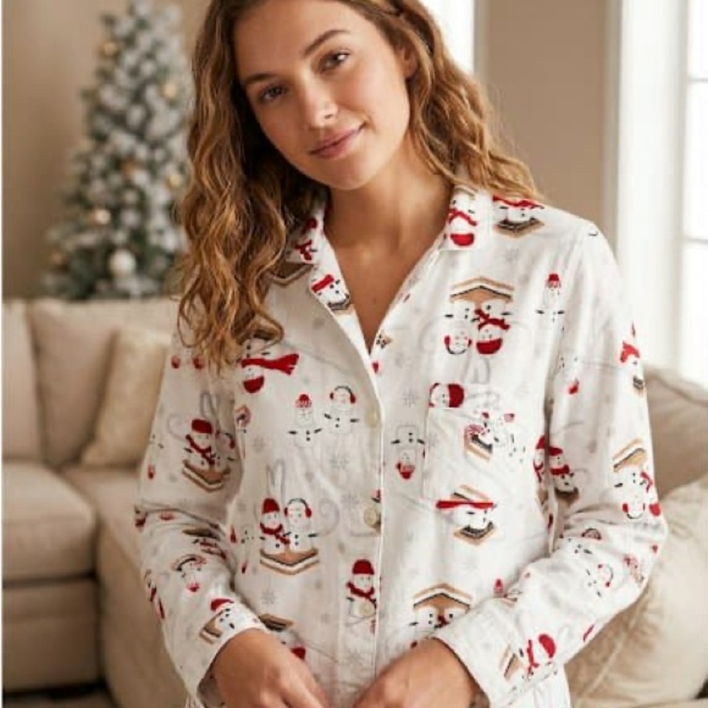 [FREE w/ Purchase] ✨ La Vie En Rose Festive Snowman Print Pajama Top
